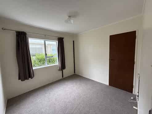 2/258 Cockayne Road, Ngaio