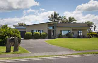 111 Koutunui Road, Athenree