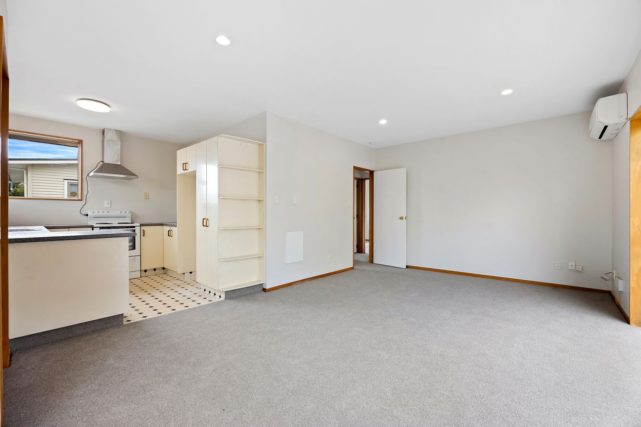 $550K Freehold 2 Bedroom Unit in Best School Zone - Aanzicht 4