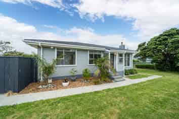 2 Matatiro Street, Titahi Bay
