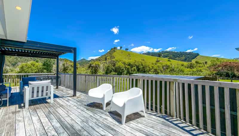 100 Kon Tiki Road, Whiritoa