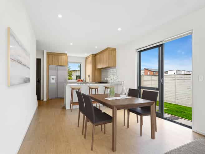 15 Pohorama Lane, Conifer Grove