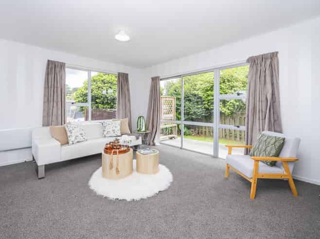 35 Karen Crescent, Dinsdale