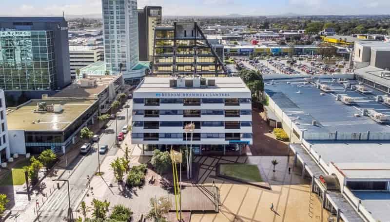 Level 2/3 Osterley Way, Manukau