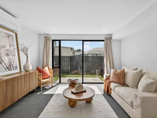 6/24 Percy Street, Phillipstown