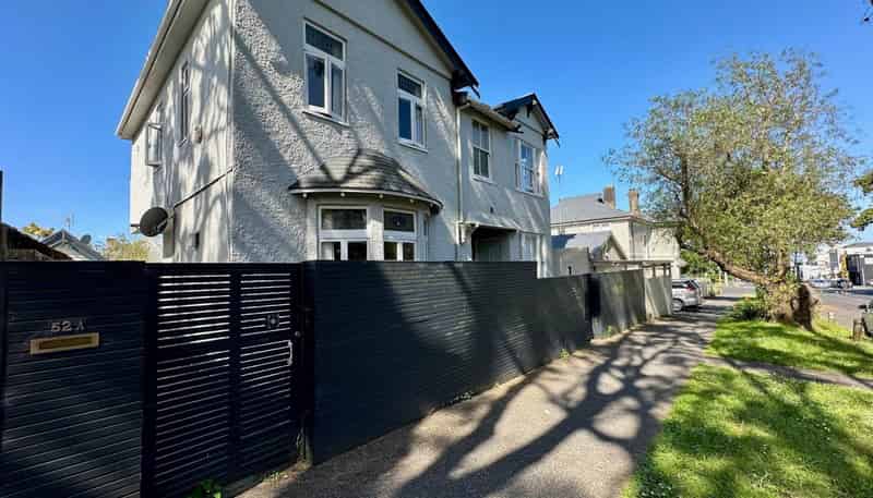 52A Carlton Gore Road, Grafton