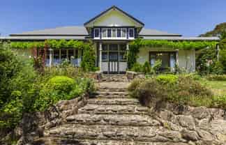 223 Farm Road, Waipukurau