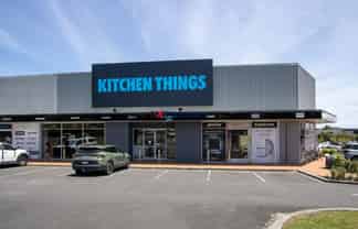 Large Modern Showroom - North Shore 