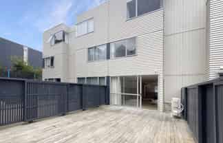 49/120 Rintoul Street, Newtown