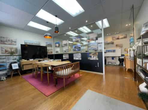 COMPACT, CONVENIENT, AND AFFORDABLE RETAIL
