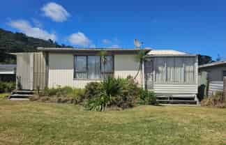 7 Mission Road, Port Waikato