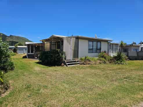 7 Mission Road, Port Waikato