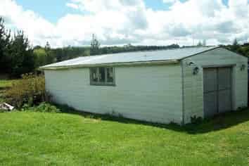 27B Royal Doulton Drive, Pukekohe