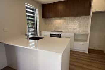 1/120 Hastings Street East , Sydenham