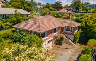 1 & 2/28 Nile Street, Highfield