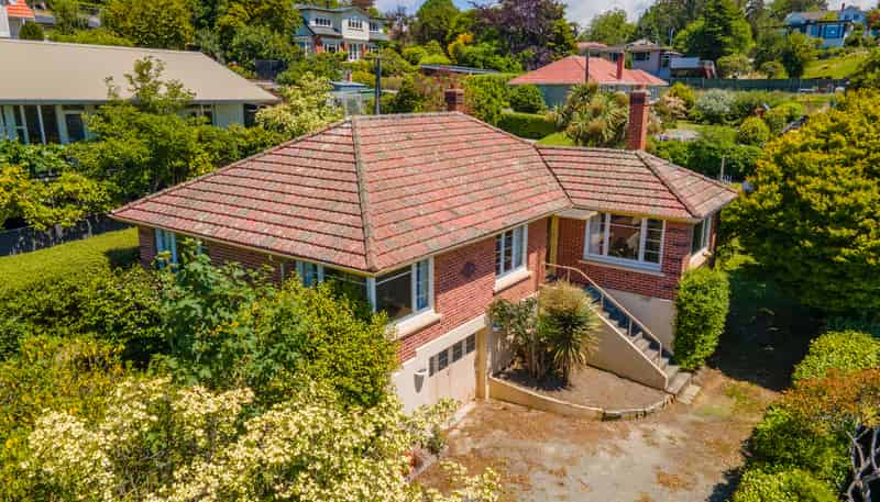 1 & 2/28 Nile Street, Highfield