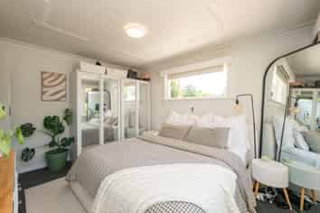 24 Hawthorn Avenue, Mornington