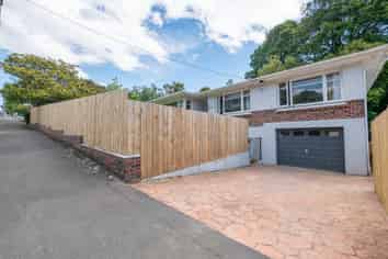 24 Hawthorn Avenue, Mornington