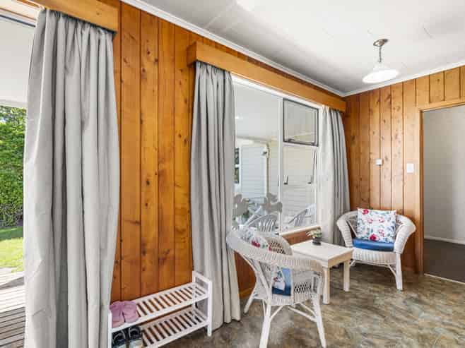 79 Marsh Road, Wharehine