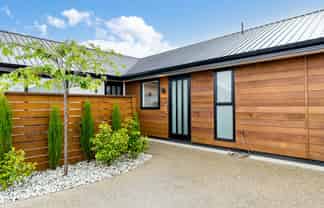 7/74 Church Street, Mosgiel