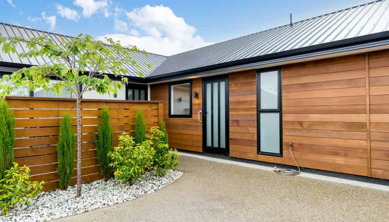 7/74 Church Street, Mosgiel