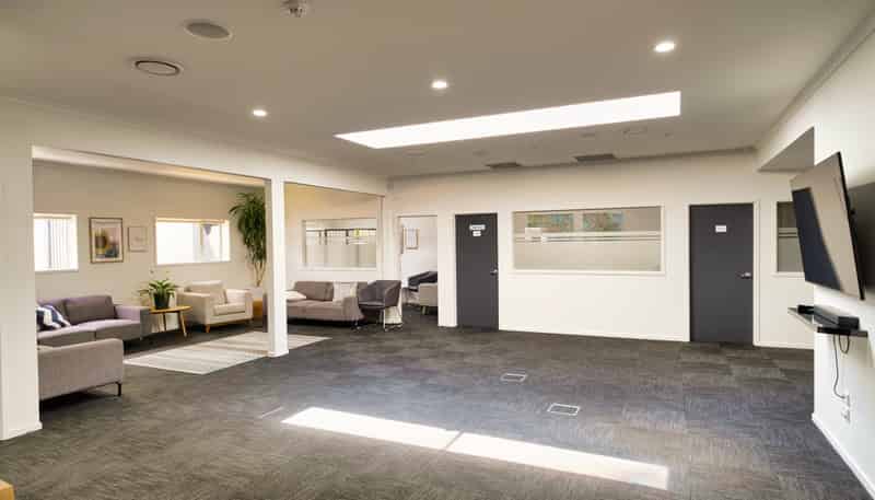 21 Tamariki Avenue, Orewa