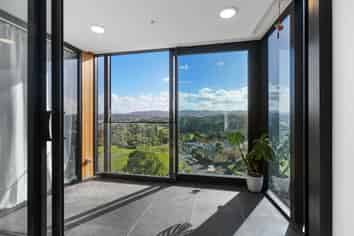 803/1 Buscomb Avenue, Henderson