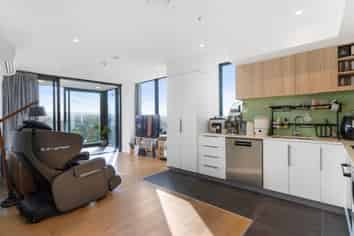 803/1 Buscomb Avenue, Henderson