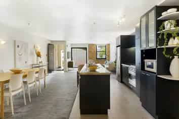 GB/38 Douglas Street, Ponsonby