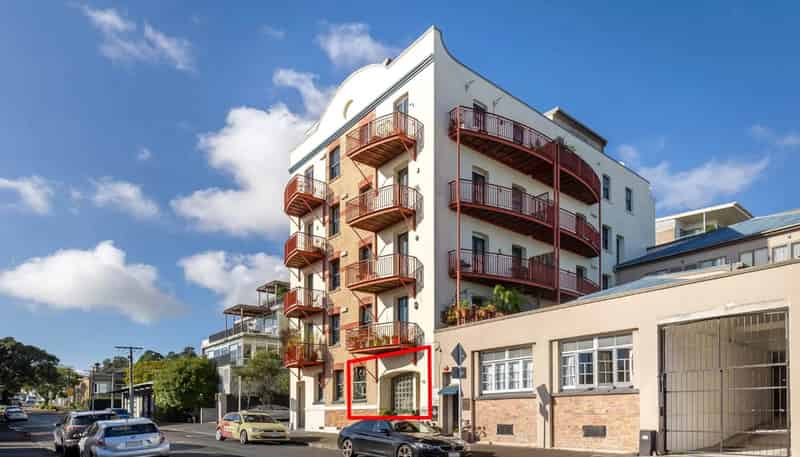 GB/38 Douglas Street, Ponsonby