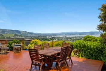 29 Austen Ward Heights, Enner Glynn