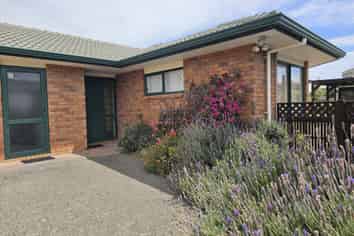 39 Kent Avenue, Waitarere Beach