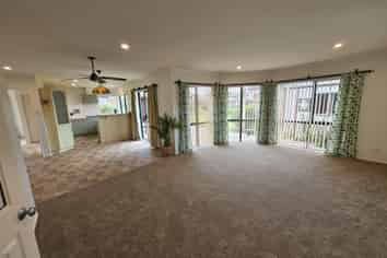 39 Kent Avenue, Waitarere Beach