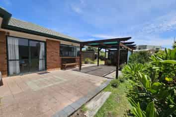 39 Kent Avenue, Waitarere Beach
