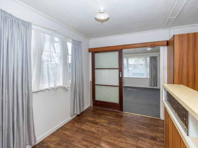 81 Cameron Road, Hillcrest