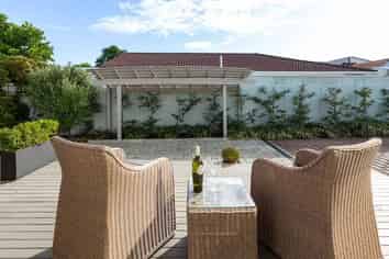 2/38 East Coast Road, Milford