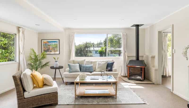 39 Onedin Place, Titirangi