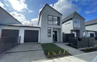 18 Koreke Close, Porirua