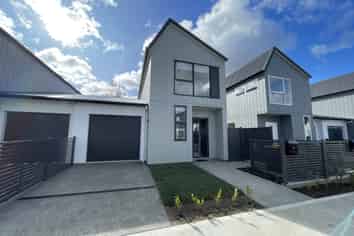 18 Koreke Close, Porirua