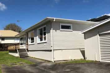 1/78 Moore Street, Howick