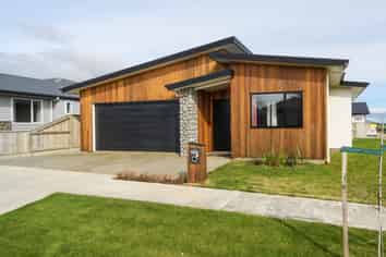 20 Varsity Heights , Fitzherbert