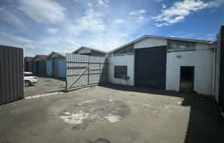 Well Priced Warehouse on Blenheim Road