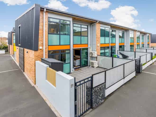 21/182 Flat Bush School Road, Flat Bush
