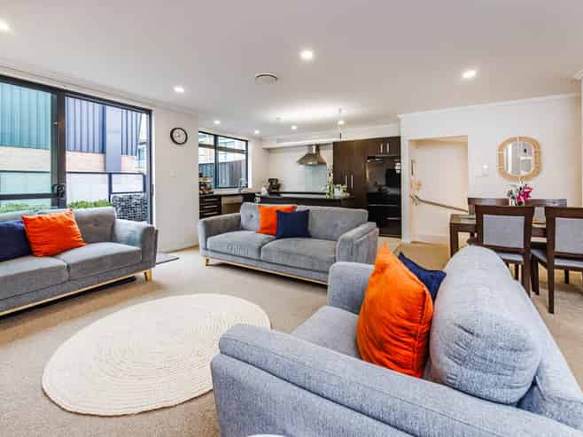 21/182 Flat Bush School Road, Flat Bush