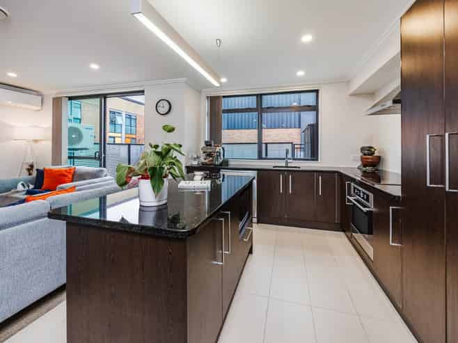 21/182 Flat Bush School Road, Flat Bush