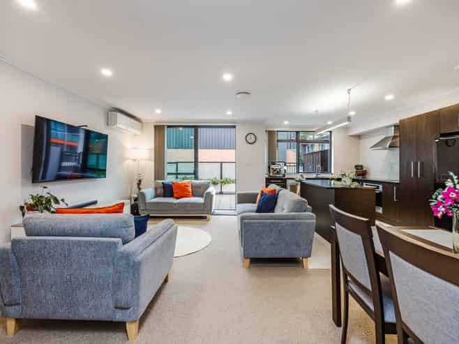 21/182 Flat Bush School Road, Flat Bush