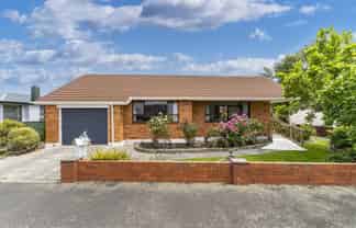 2A Montrose Street, Mosgiel