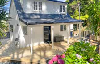 56 Crows Road, Swanson