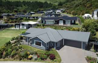 40 Kittyhawk Drive, Kinloch