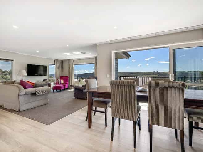 40 Kittyhawk Drive, Kinloch